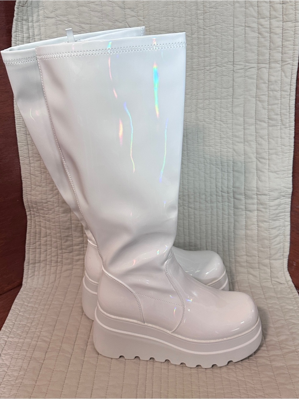 White patent knee-high platform wedge boots size 8.5 - Picture 9 of 15